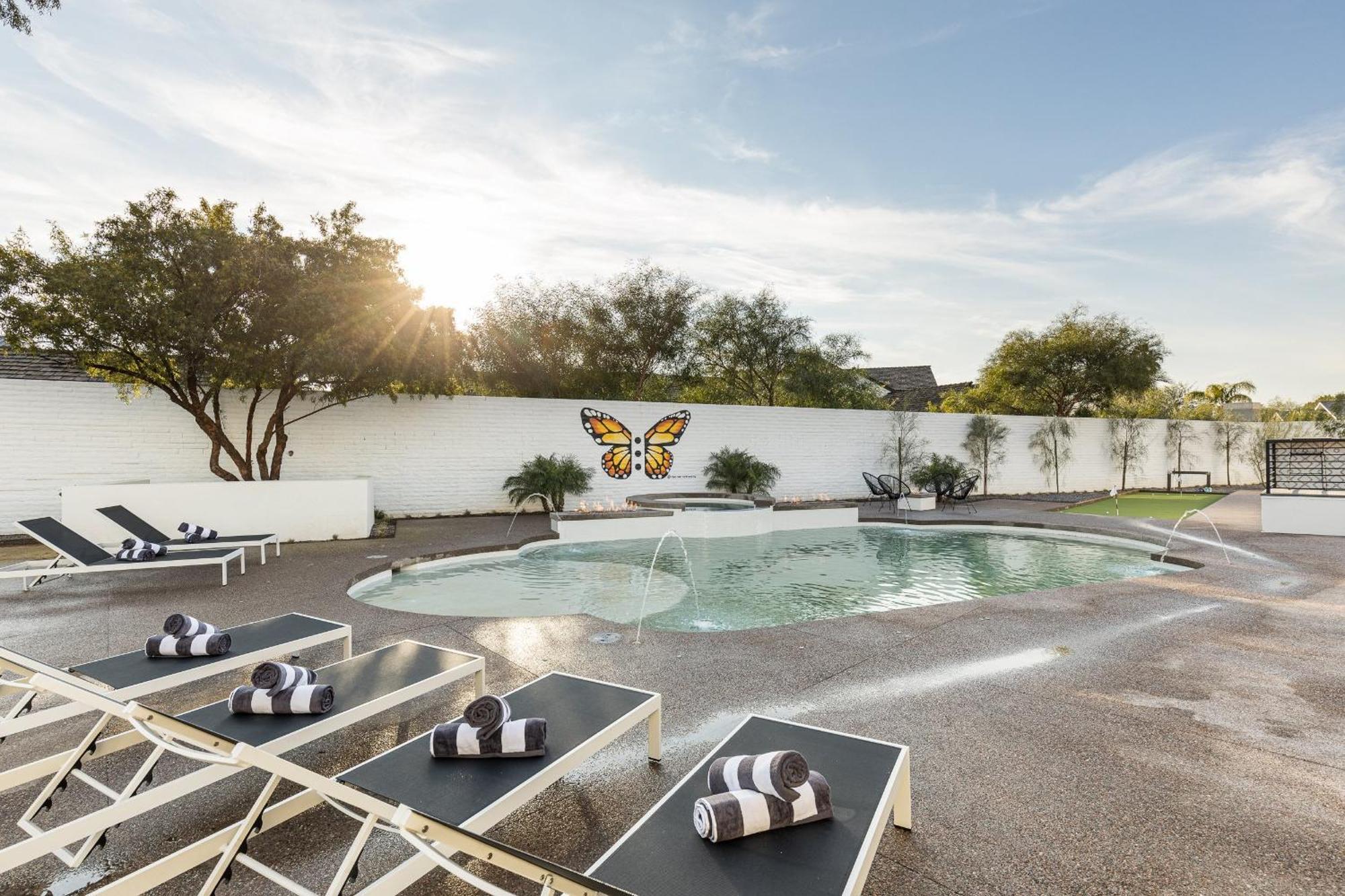 Luxury Micro-Resort, Theater, Sauna, Heated Pool Phoenix Buitenkant foto