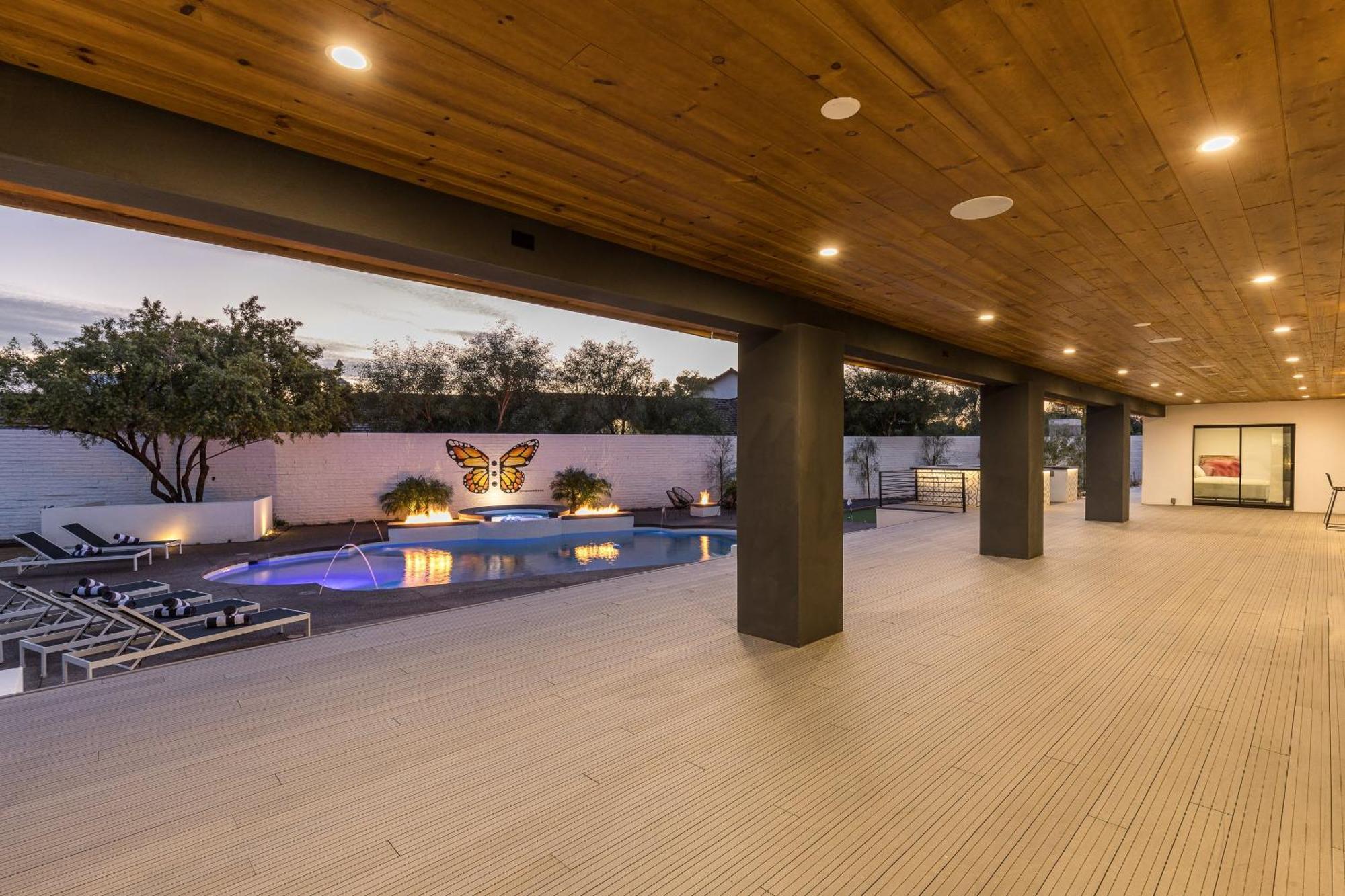 Luxury Micro-Resort, Theater, Sauna, Heated Pool Phoenix Buitenkant foto