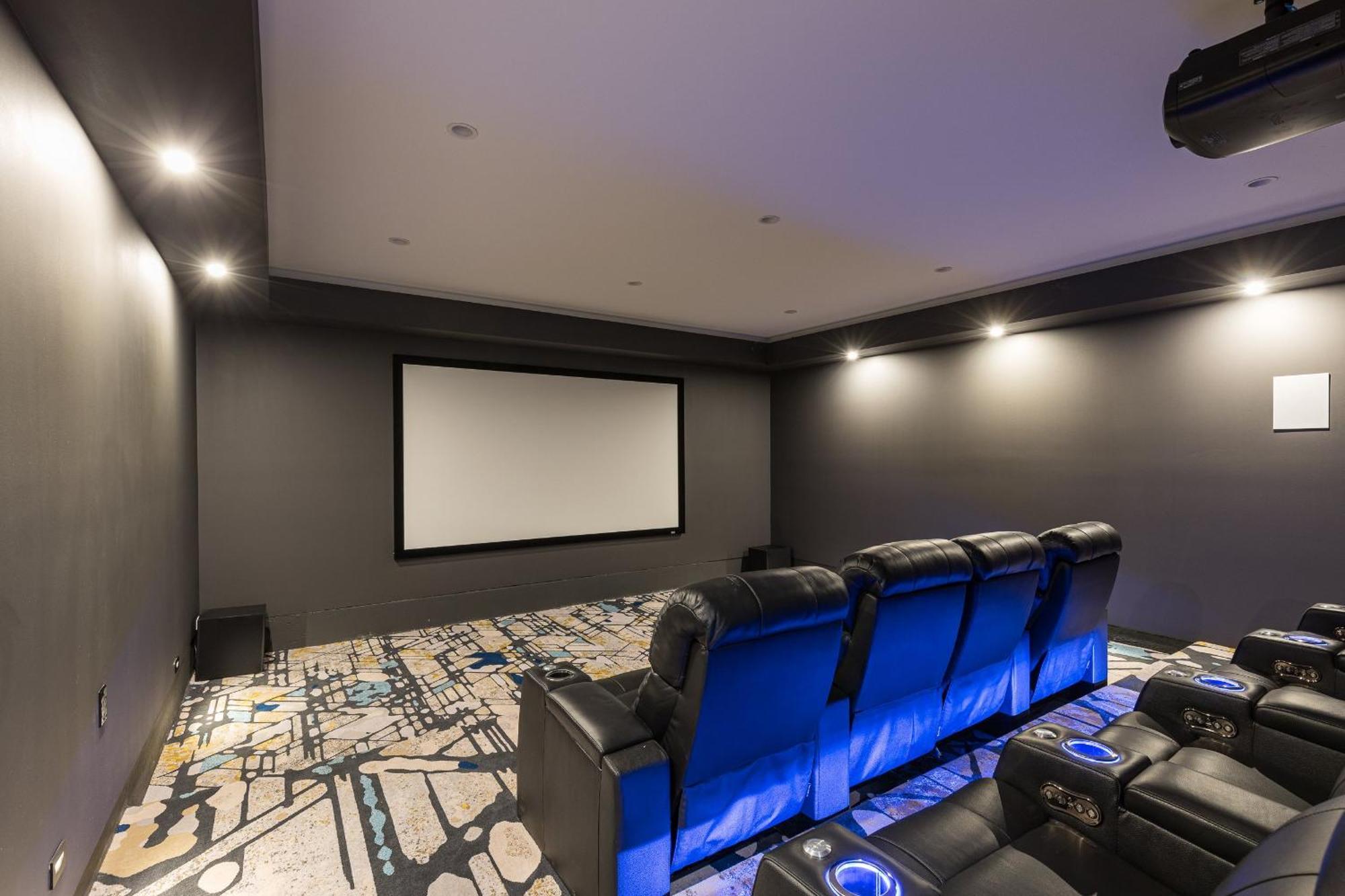 Luxury Micro-Resort, Theater, Sauna, Heated Pool Phoenix Buitenkant foto