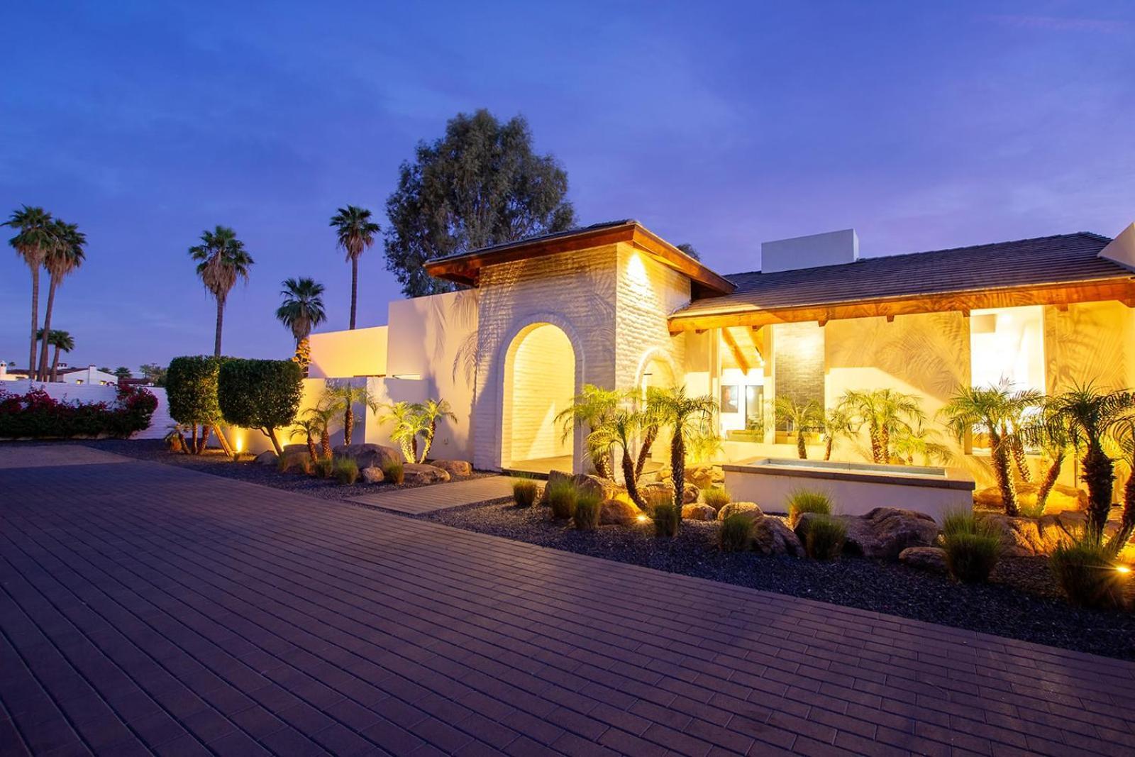 Luxury Micro-Resort, Theater, Sauna, Heated Pool Phoenix Buitenkant foto